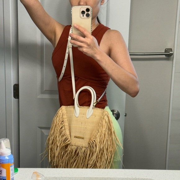 Jacquemus Le Petit Baci bag / crossbody - Picture 6 of 11